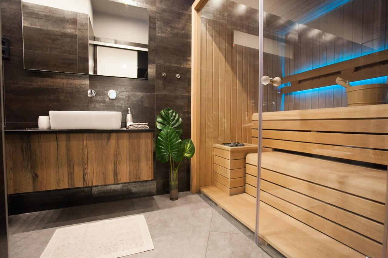 Stylish Loft With Finnish Sauna Budapest Ngoại thất bức ảnh