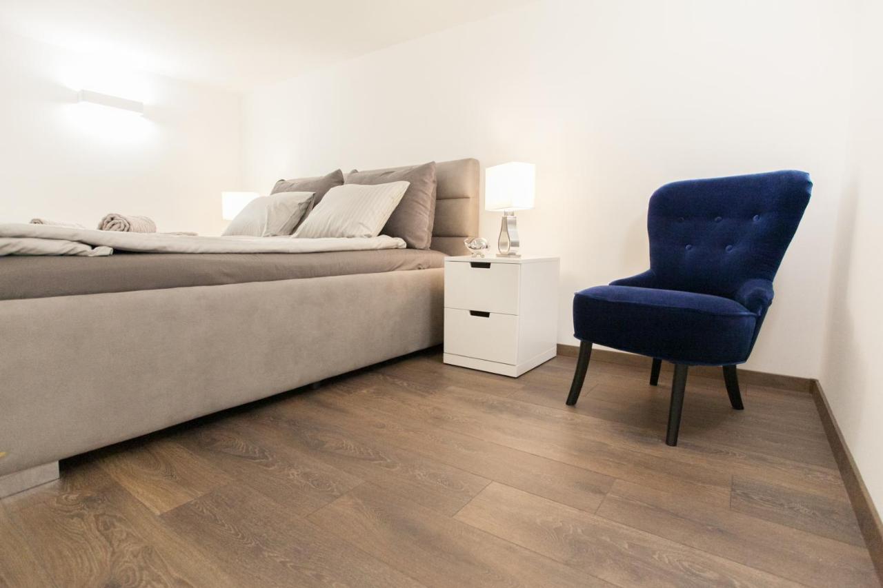 Stylish Loft With Finnish Sauna Budapest Ngoại thất bức ảnh