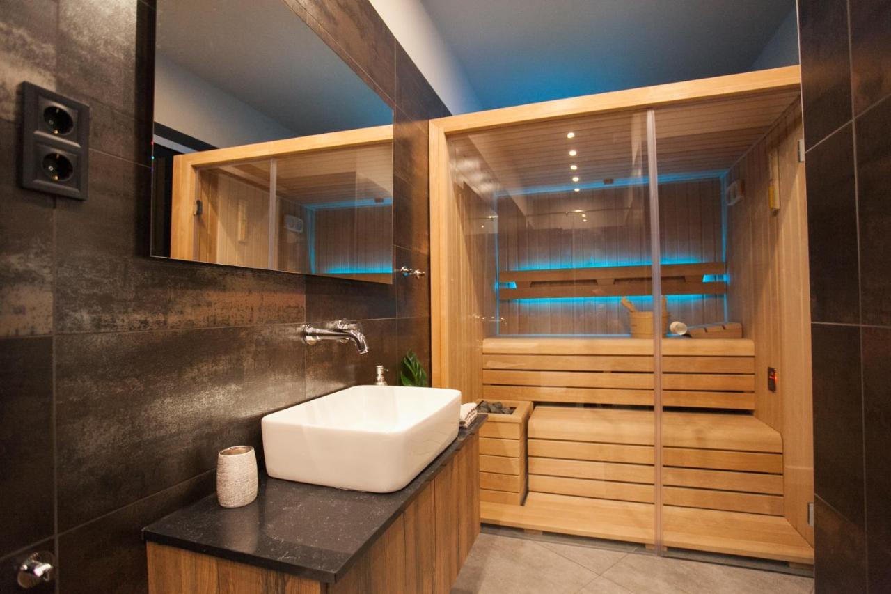 Stylish Loft With Finnish Sauna Budapest Ngoại thất bức ảnh